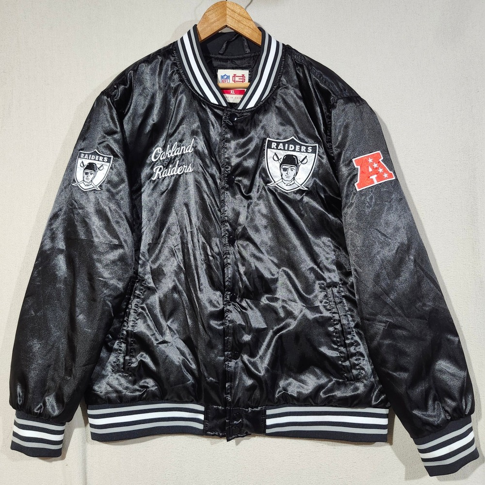 Ultra Game NFL Oakland Raiders Black Satin Varsity Bomber Jacket Mens XL Quilted